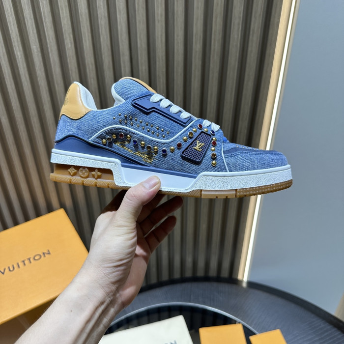 LOVT SNEAKER lv-689