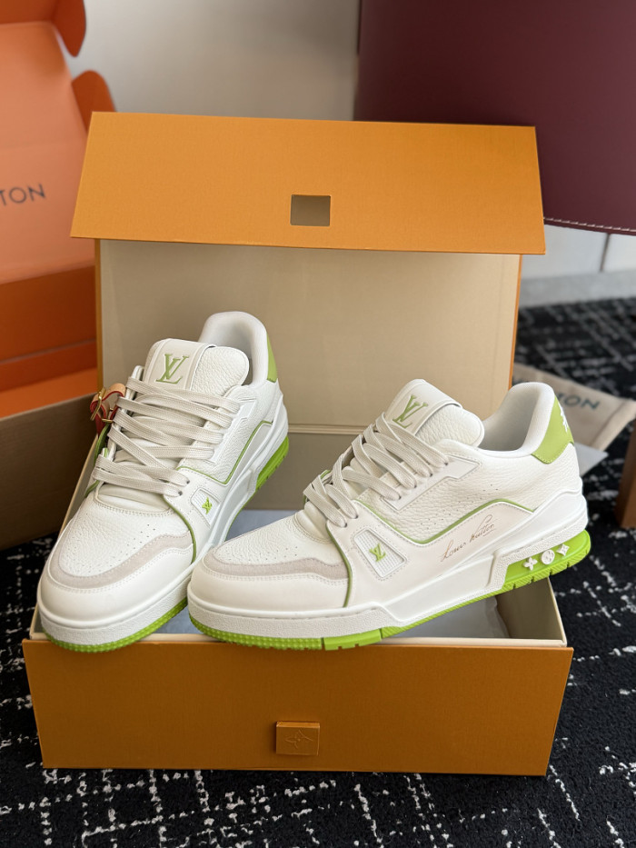 LOVT SNEAKER lv-701
