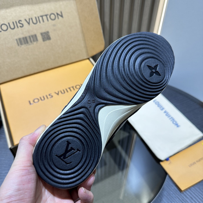 LOVT SNEAKER lv-740