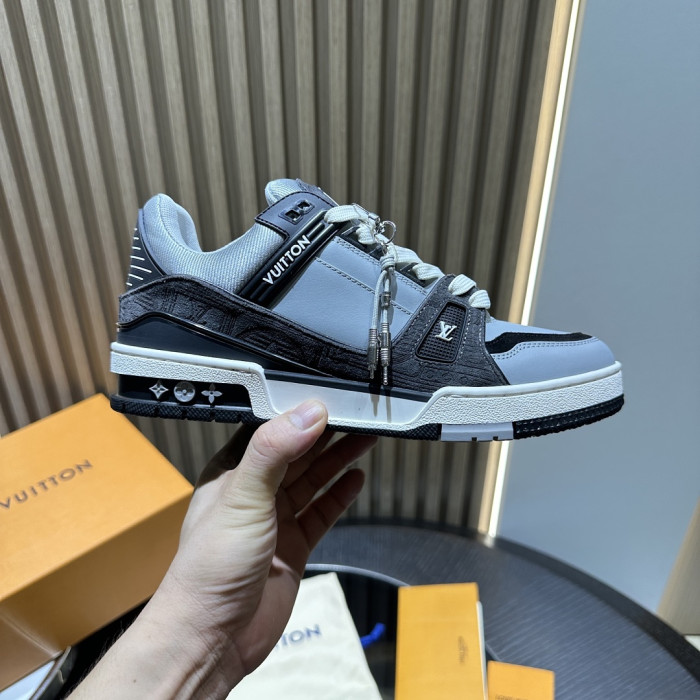 LOVT SNEAKER lv-745