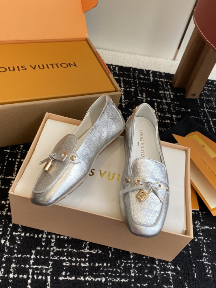 LOVT SNEAKER lv-381