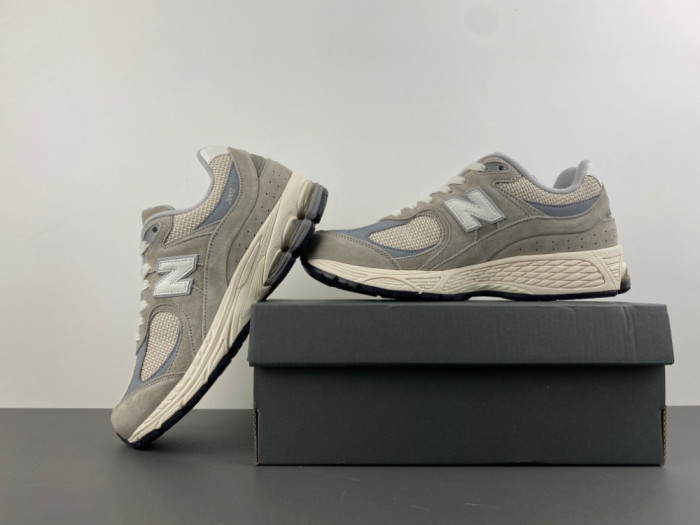 New Balance 2002R “Arid Stone” U2002RRD