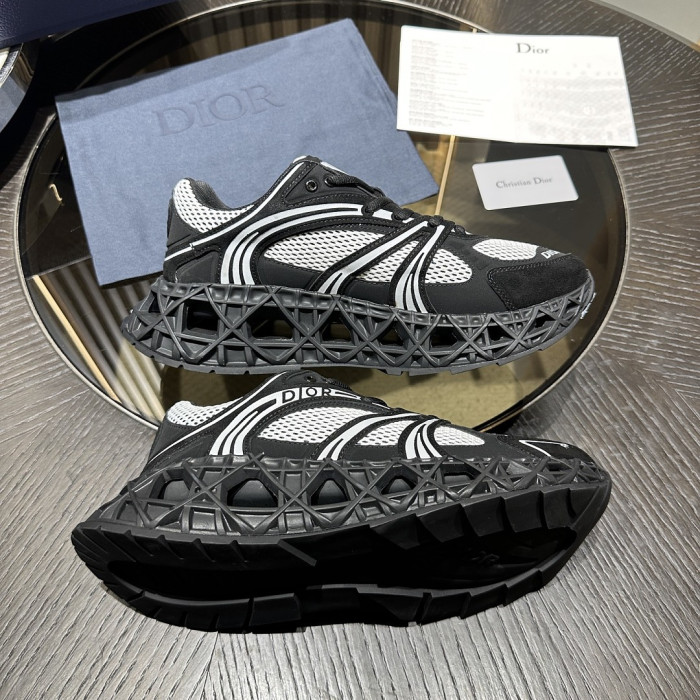 DR B35 LOW-TOP SNEAKERS DR-302