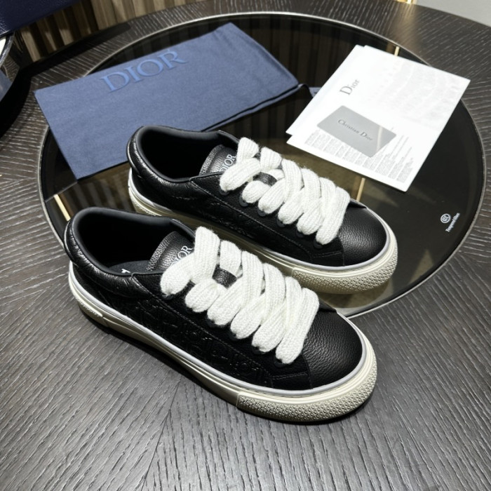 DR B33 LOW-TOP SNEAKERS DR-113