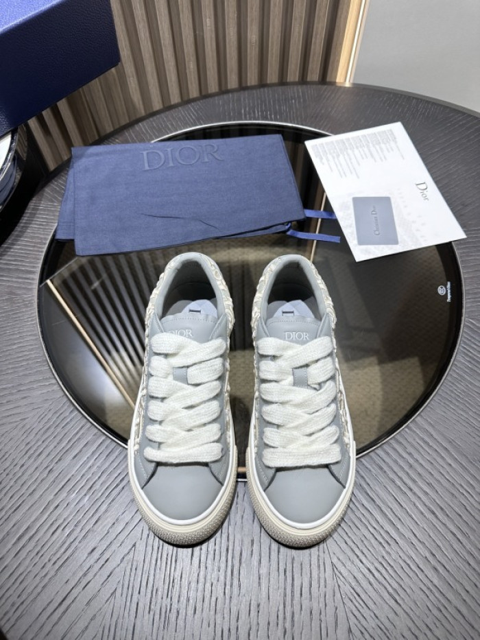 DR B33 LOW-TOP SNEAKERS DR-134