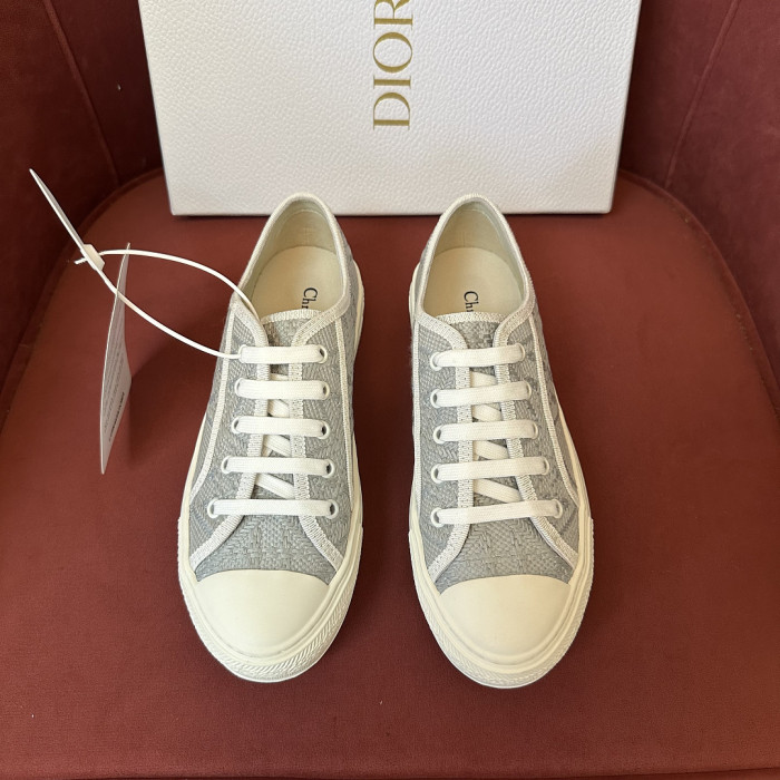 DR LOW-TOP SNEAKERS DR-244