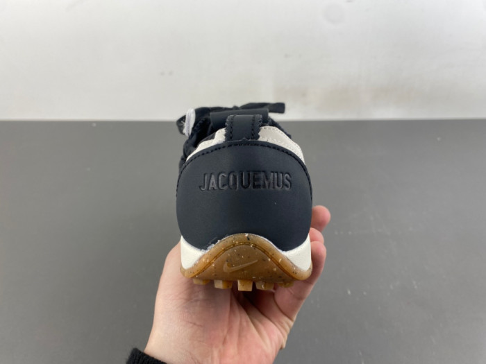 Jacquemus x Nike Jacumoon Shoe HV8547-001