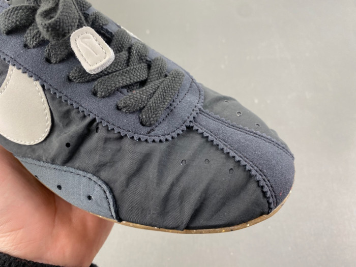 Jacquemus x Nike Jacumoon Shoe HV8547-001