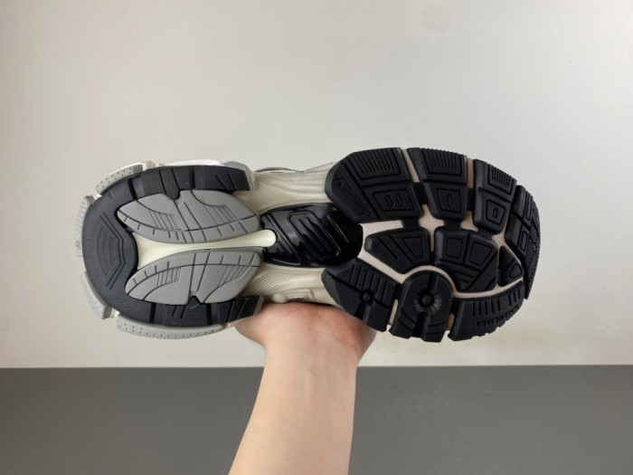 (LED) BL RUNNER SNEAKERS WRNLD 9012